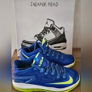 Max LeBron XI Low sneakers